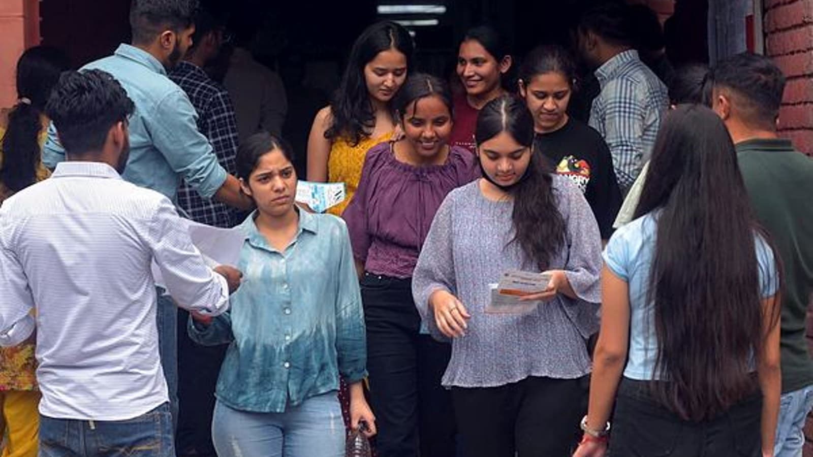 AIBE 19 admit card to release today at allindiabarexamination.com