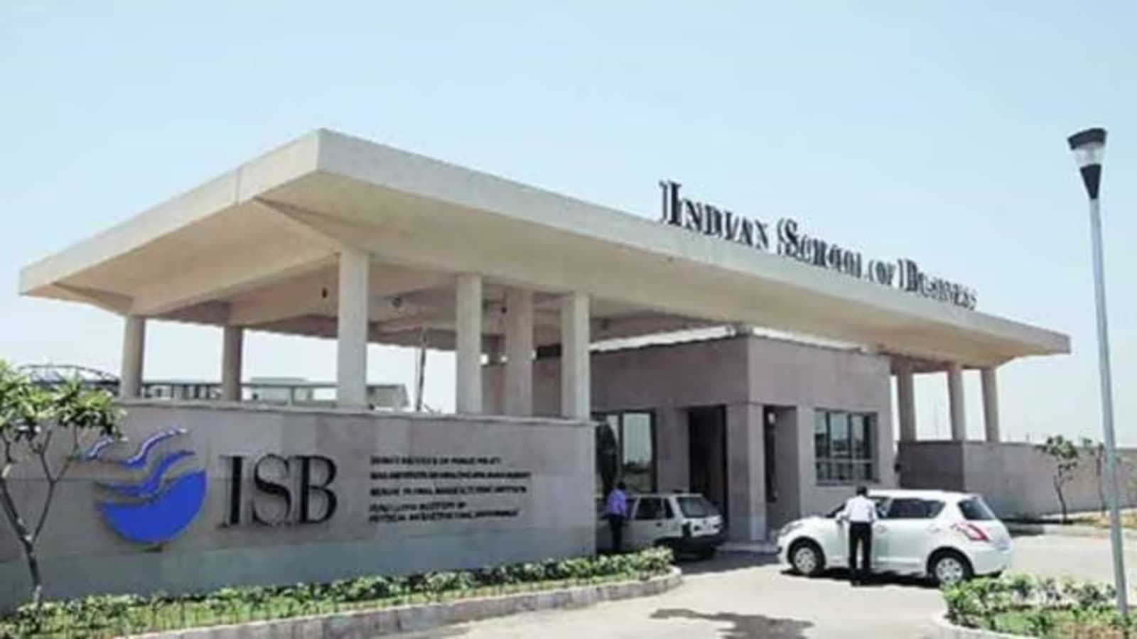 ISB, IIM-Bangalore makes to top 50 in FT&#039;s Executive Education Custom Ranking 2024