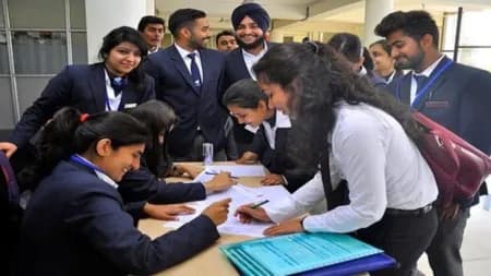 FMS Summer Placements: 289 students placed, average stipend at Rs 2.96 lakh