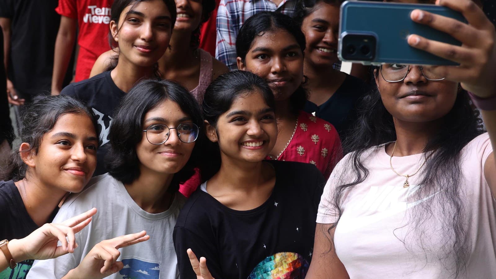 CBSE invites applications from single girl child for merit scholarship schemes