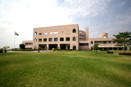 ISB introduces PGP in management for early career professionals; fee over Rs 21 lakh