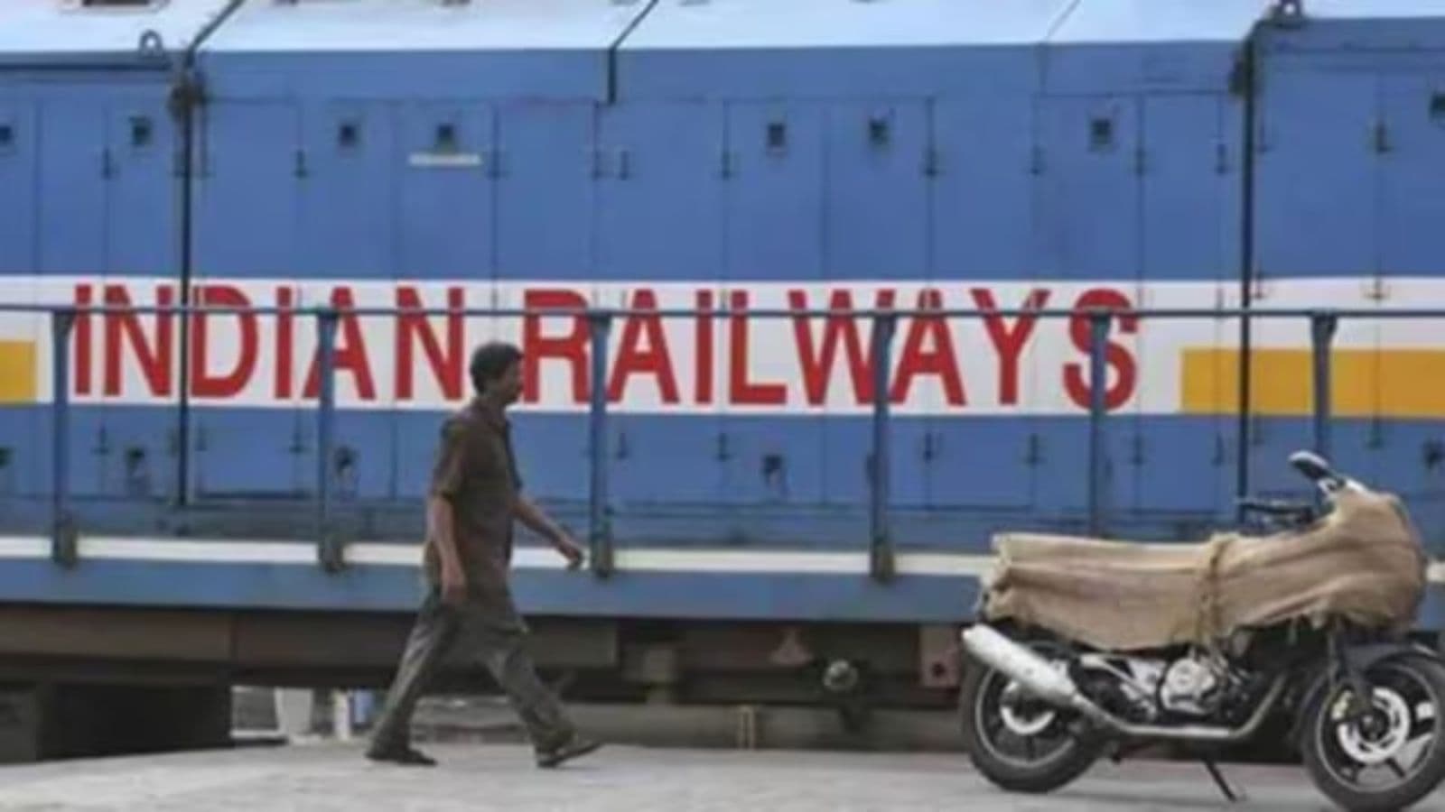 Ministry of Railways has been recruiting officers to the IRMS through UPSC Civil Service Examination - 2022 onwards.