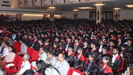 Over 1,800 students graduate from BITS Pilani