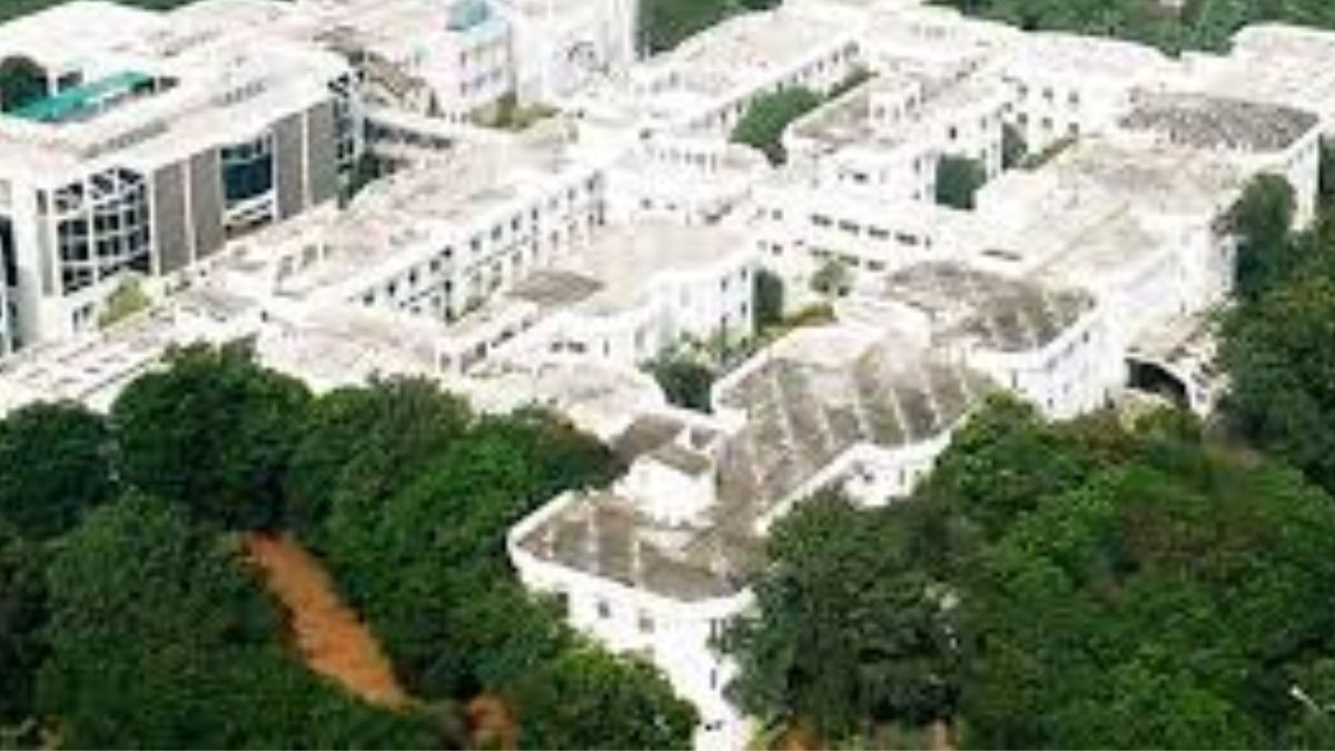 IIIT Hyderabad: Admission, Placements, Courses & Fees | IE Education