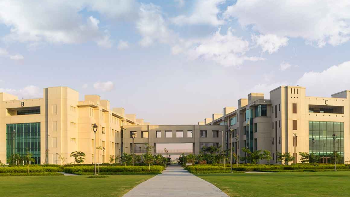 Shiv Nadar University Admission 2024: Courses, Fees, Eligibility ...