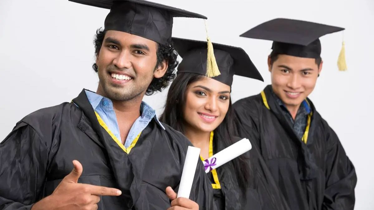 Top MBA Entrance Exams in India: Check List Here | MBA | IE Education