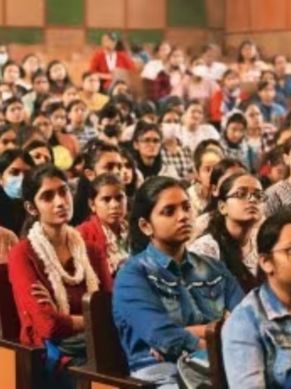 AISHE Report: Check Top Courses Indians Study